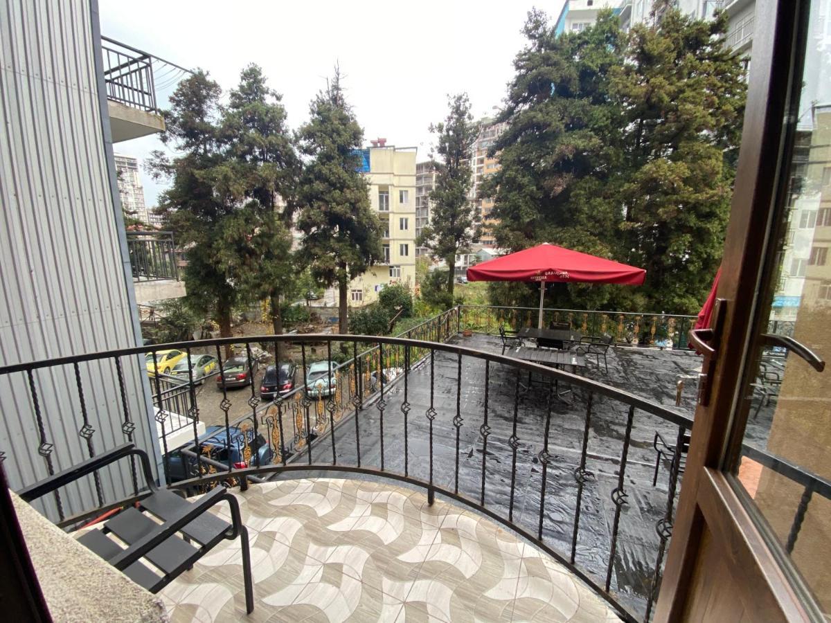Hotel My Rose باتومي المظهر الخارجي الصورة
